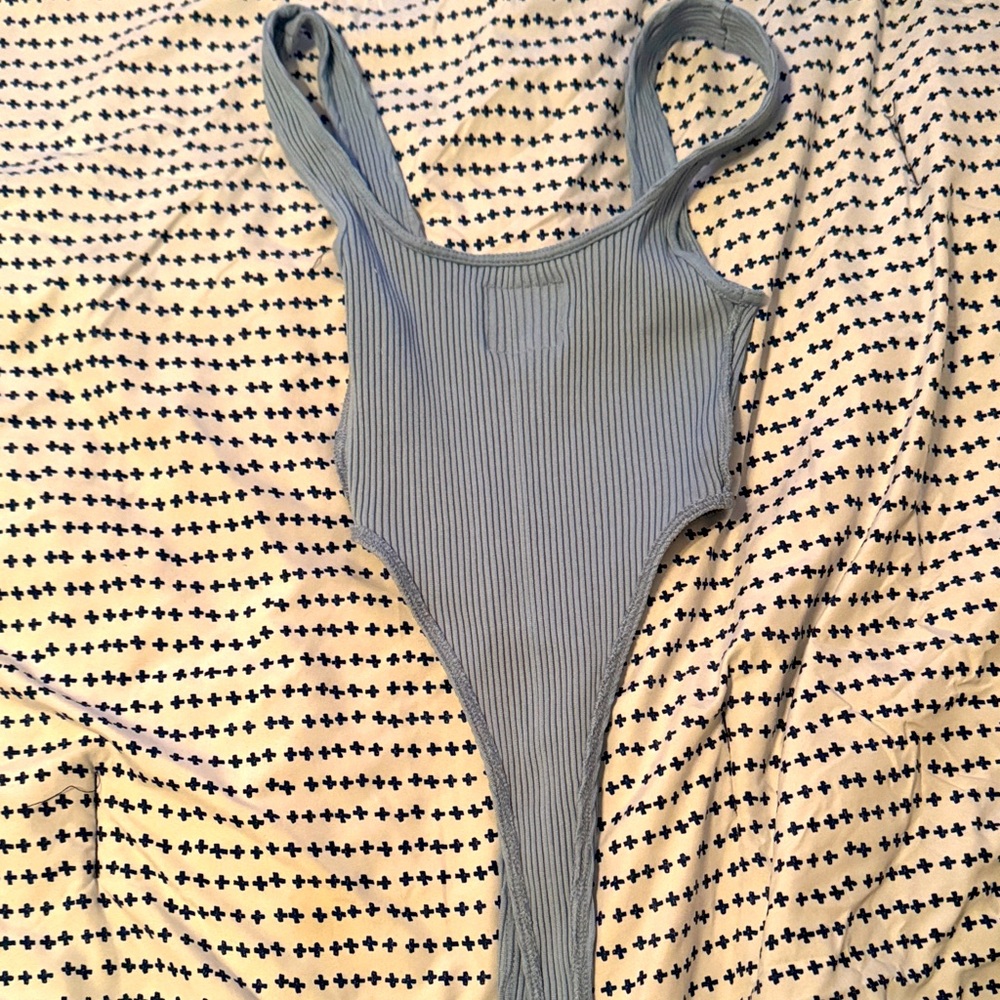 Ribbed Gray Bodysuit